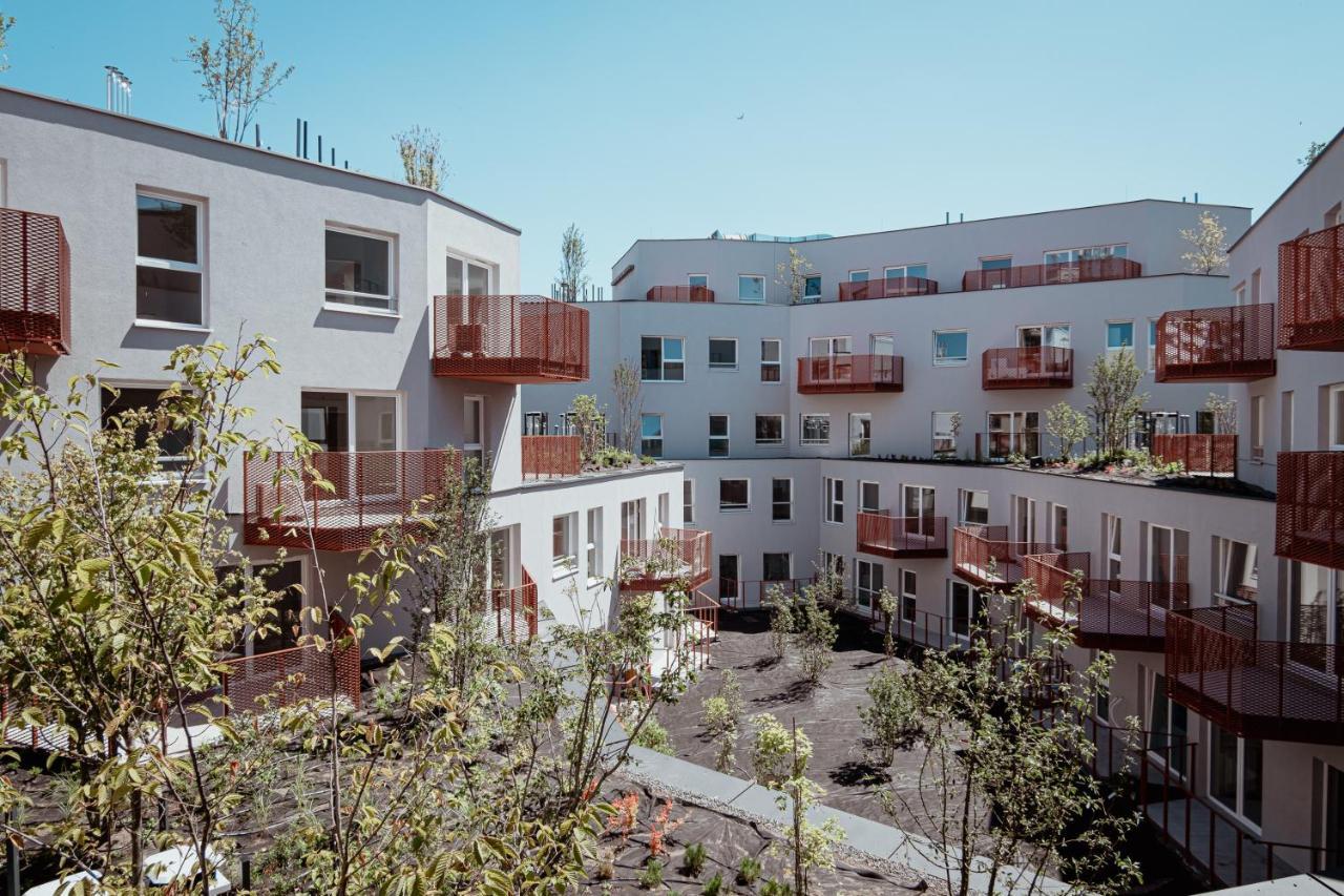 Homewell Apartments Game And Movie Poznań Extérieur photo