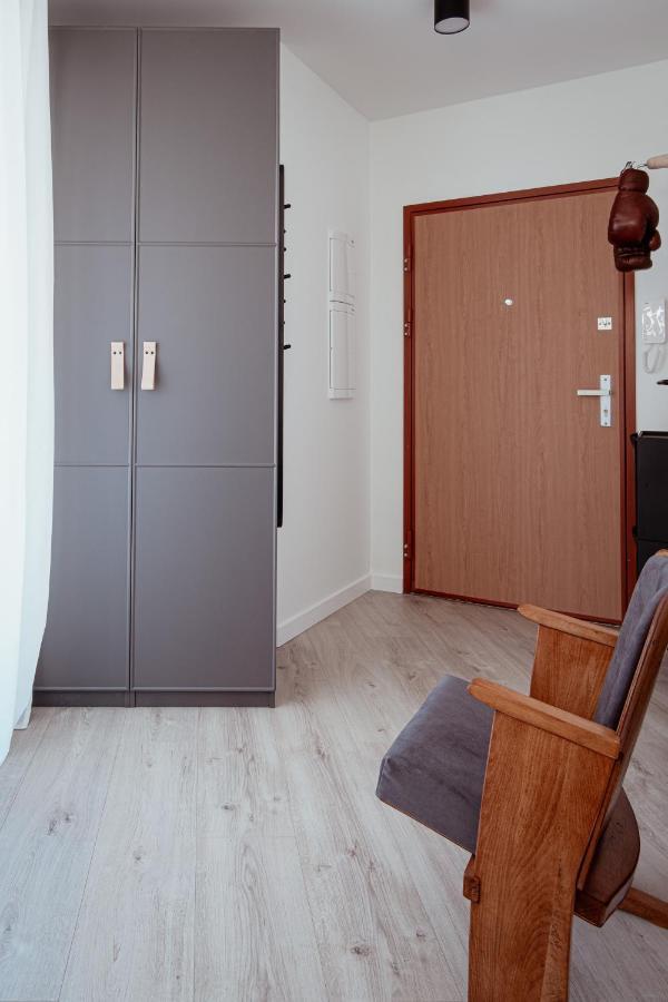 Homewell Apartments Game And Movie Poznań Extérieur photo